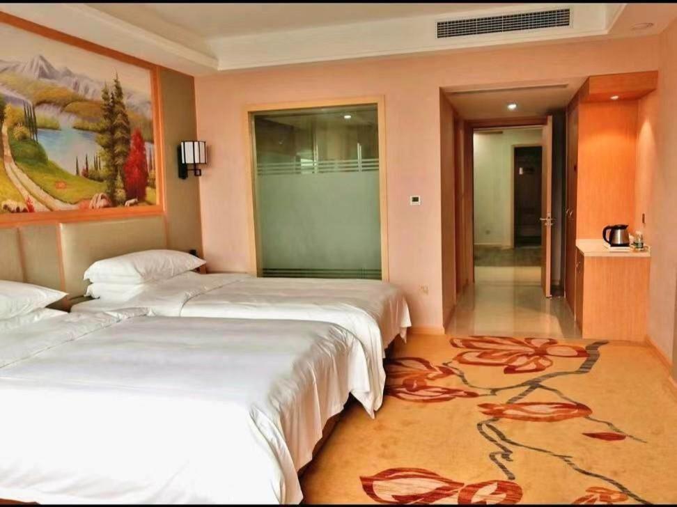 Vienna International Hotel Zhejiang Wenzhou Ruian Tangxia Exterior photo